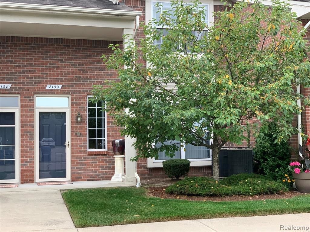 Primary Photo - 2150 Leighton Dr