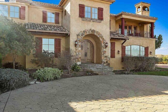 Foto del edificio - 7795 Cedar Mountain Rd