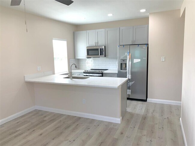 Foto del edificio - 5127 Avenue L