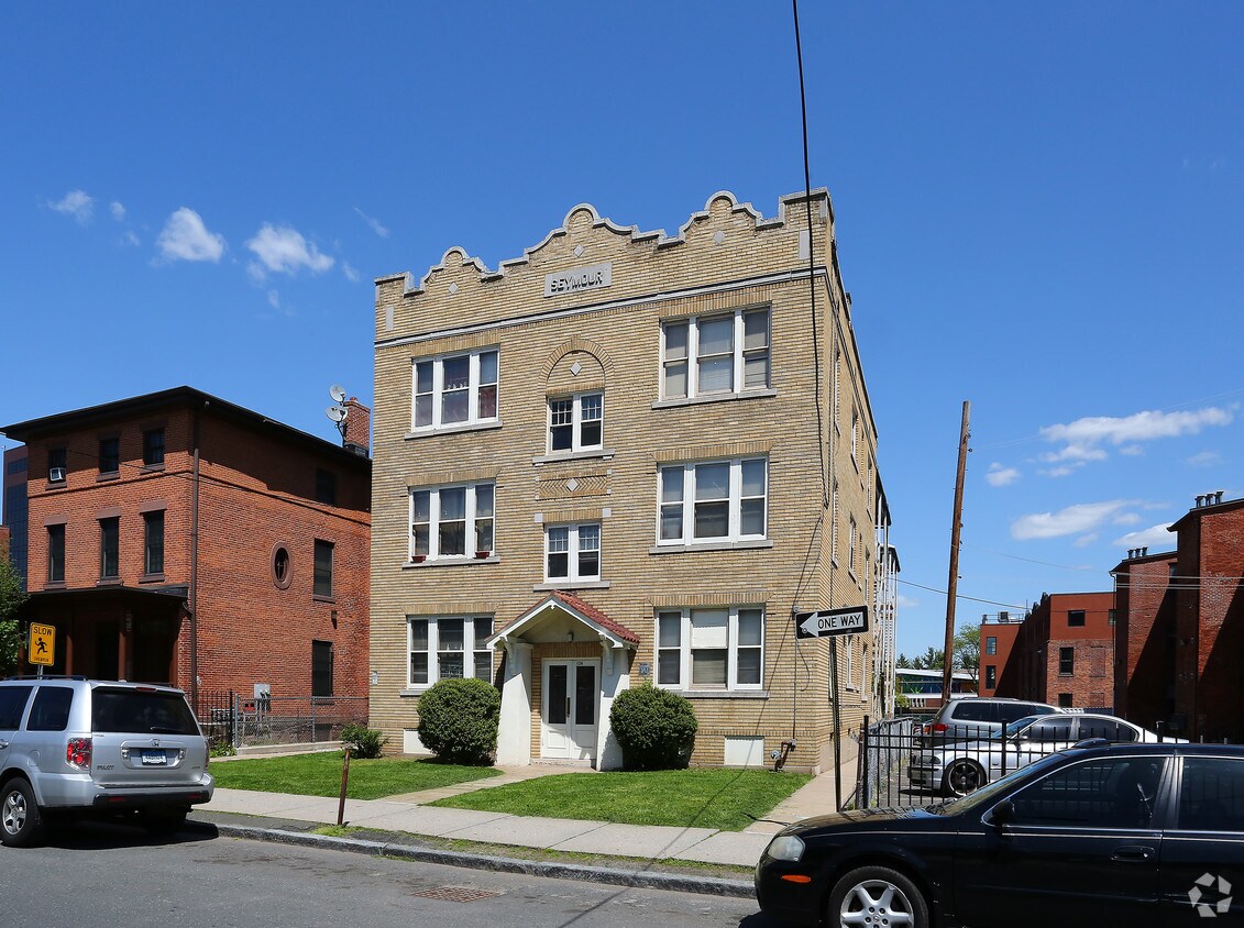 134 Seymour St, Hartford, CT 06106 Apartments in Hartford, CT