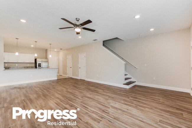 Building Photo - 134 Eleven Oaks Cir