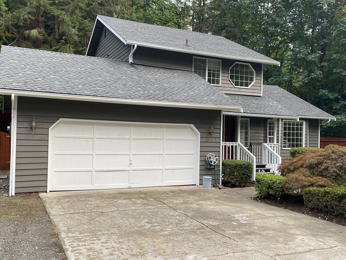 Foto principal - 3 Bed 2.5 Bath Home Snohomish