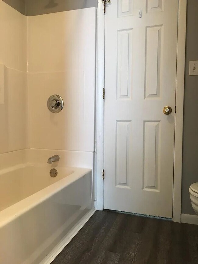 Foto del edificio - 720 N Grant St