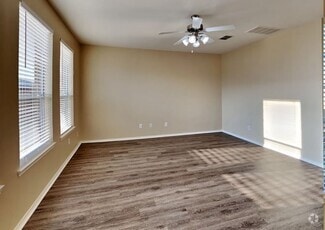 Building Photo - 1302 Spanish Moss Dr
