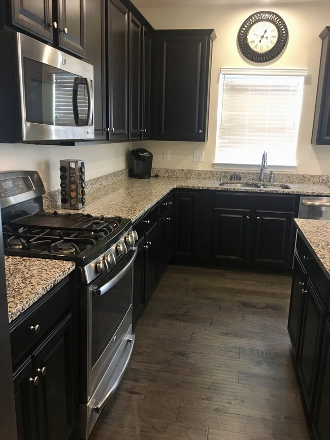 Foto del edificio - 1813 Rutgers Ln