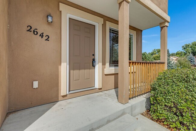 Foto del edificio - 3 Bedroom townhome