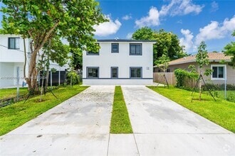 Building Photo - 1821 NW 69th St