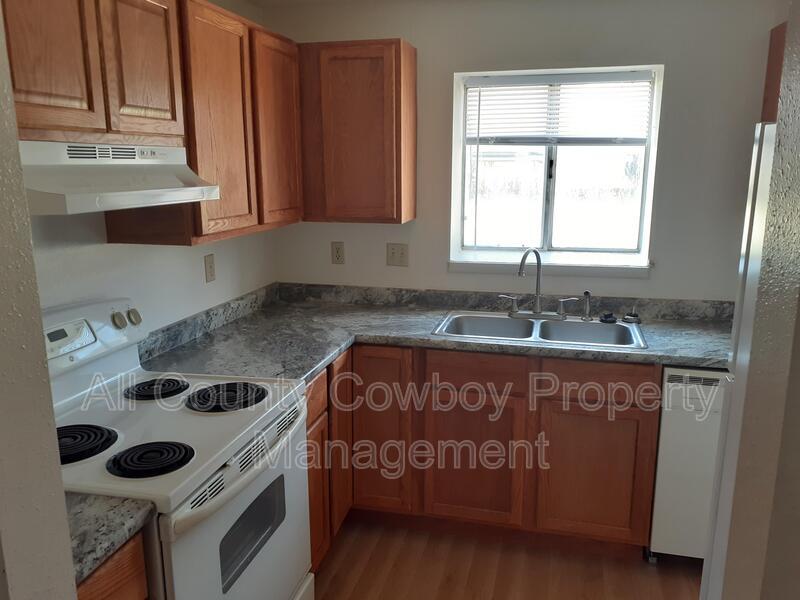 704 Ferris Ct Unit Apt. 2, Rawlins, WY 82301 Condo for Rent in