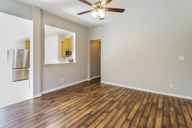 Foto del edificio - 1216 Sandpiper Dr