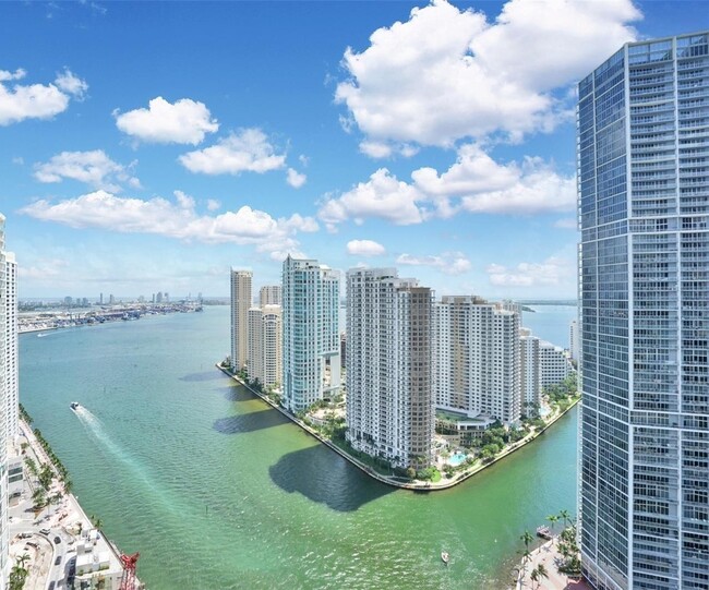 Foto del edificio - 200 Biscayne Boulevard Way