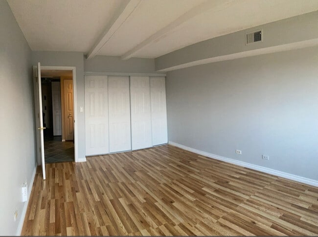 Building Photo - 13000 W Heiden Cir