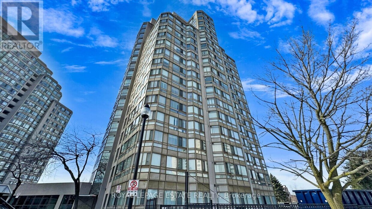 Photo principale - 807-3231 EGLINTON Ave