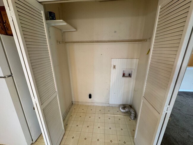 Foto del edificio - Condo near Nashville Airport & Percy Pries...
