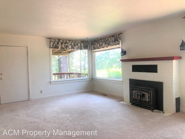 Building Photo - 1 br, 1 bath House - 18874 Colfax Highway
