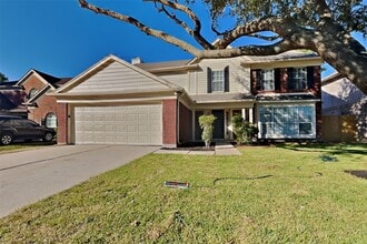 Building Photo - 19123 Oakway Dr