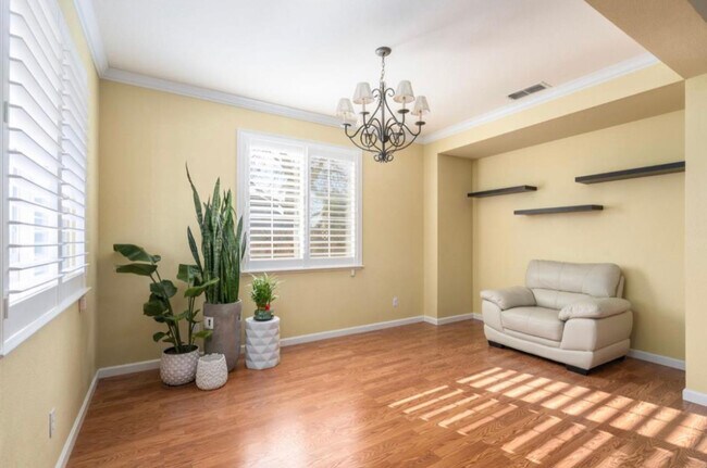 Building Photo - 1647 Green Springs Ct