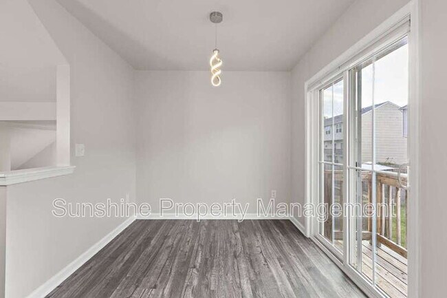 Foto del edificio - 118 Manilla Cir