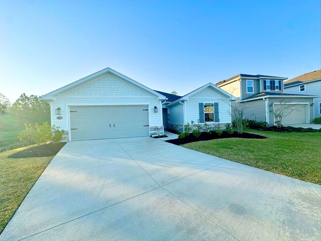 Building Photo - Serene Cul De Sac Home with Gorgeous Views!