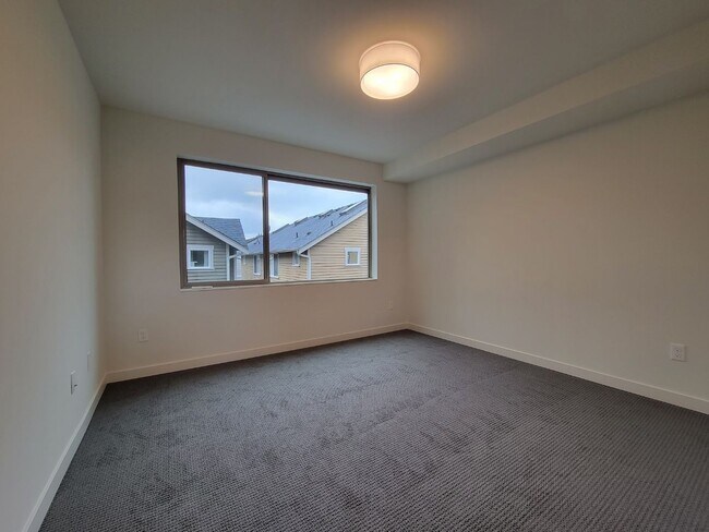 Foto del edificio - Newer Ballard Townhome with Plenty of Outdoor Space for Rent