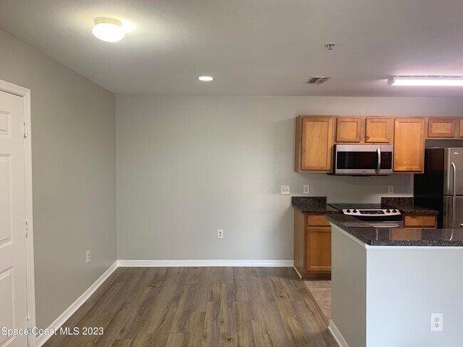 Building Photo - 3542 D'Avinci Way