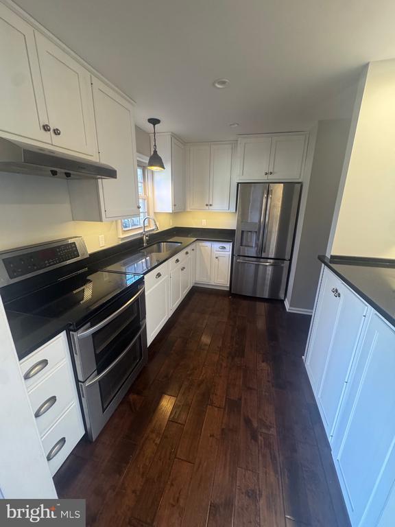 Foto del edificio - 2150 Harvest Dr