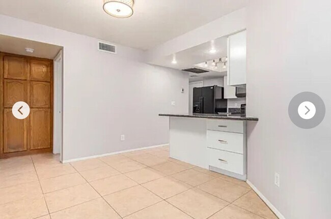 Foto del edificio - 2848 E Brown Rd