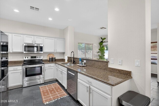 Foto del edificio - 4212 E Washington Ct