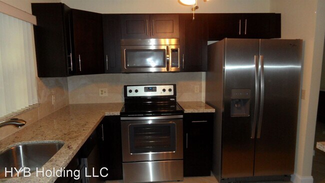 Building Photo - 3 br, 2 bath House - 9100 NW 26th Pl