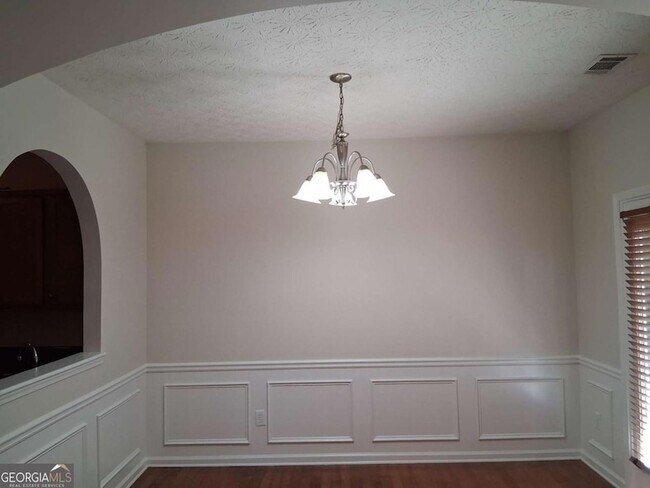 Foto del edificio - 7068 Littlebrook Way