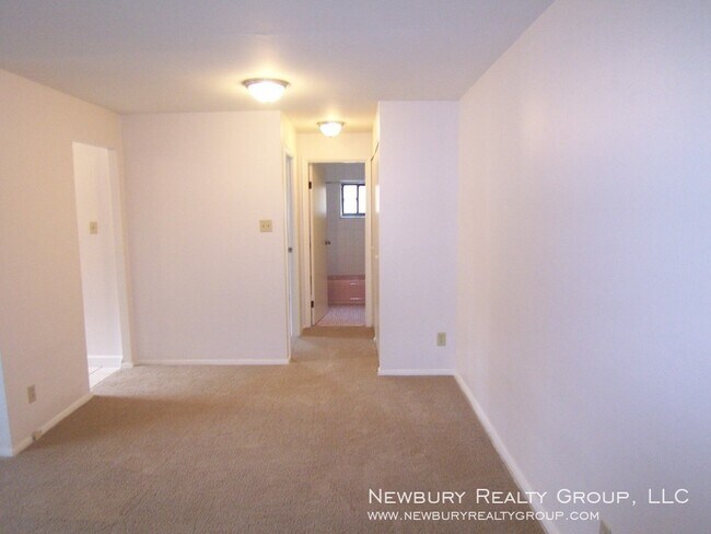Building Photo - 1449 Poplar St
