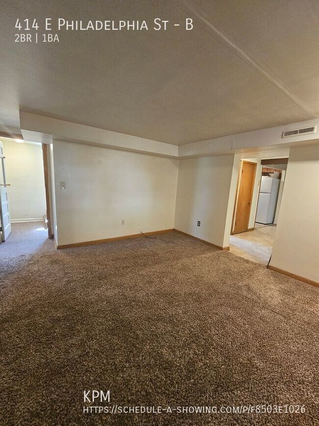 Foto del edificio - 2 BED | 1 BATH | BASEMENT APARTMENT | BASI...