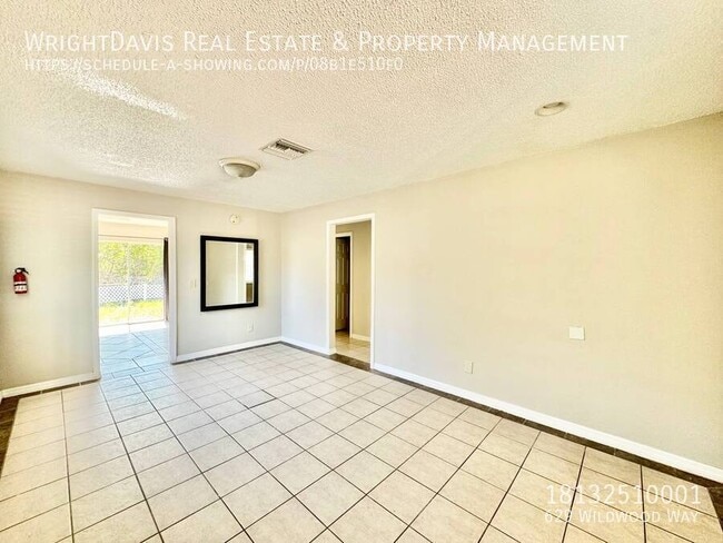 Building Photo - 629 Wildwood Way