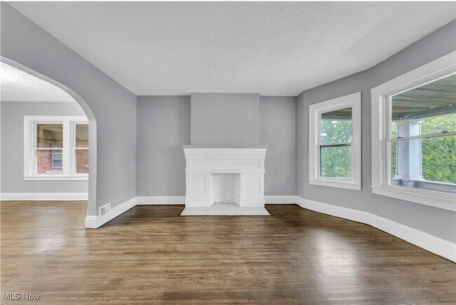 Foto del edificio - 3154 Kensington Rd