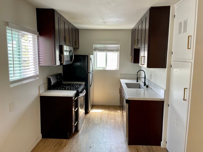 Foto del edificio - 3135 Boundary St