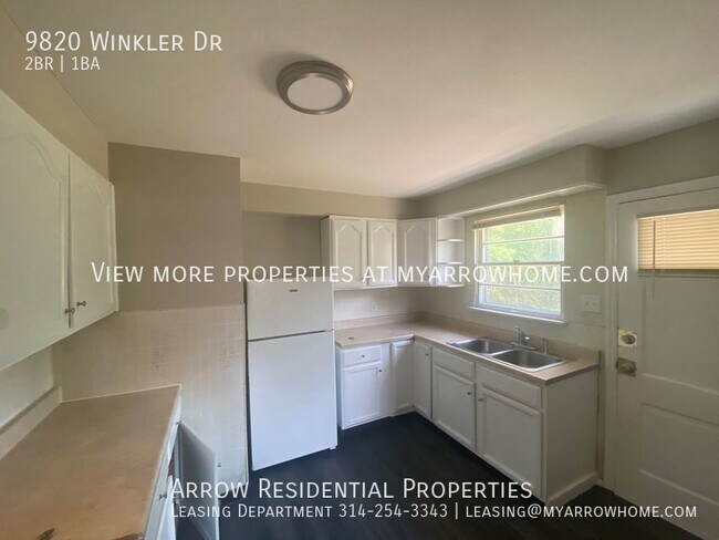Foto del edificio - Recently Renovated Two Bedroom Coming Avai...
