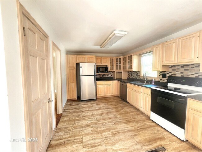 Foto del edificio - 29 Highland Park Rd