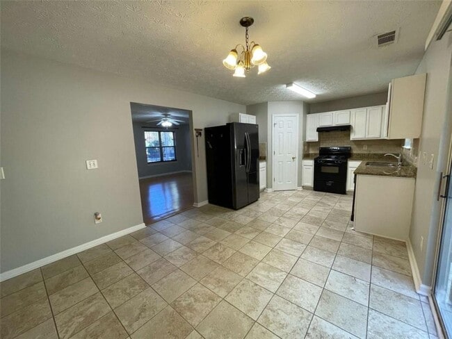 Foto del edificio - 2346 Delfern Dr NW