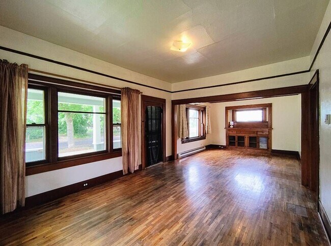 Foto del edificio - Adorable 3 Bedroom 1 Bath Cape Cod Home