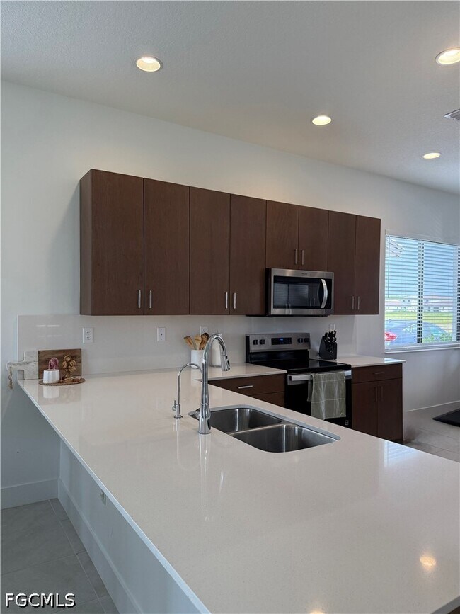 Building Photo - 5823 Cassidy Ln