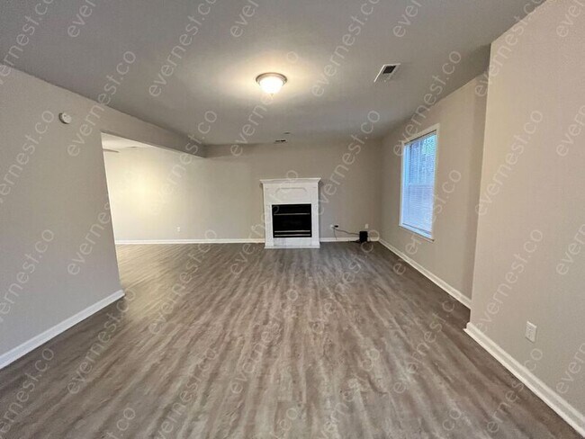 Building Photo - 130 Brently Woods Dr
