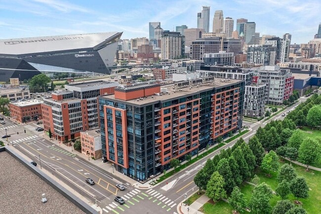 Foto del edificio - 215 10th Ave S