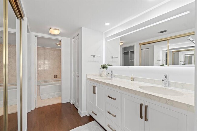 Foto del edificio - 3500 Galt Ocean Dr