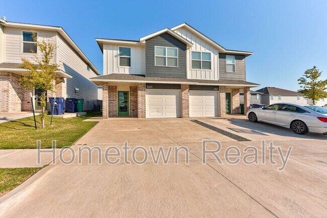 Foto del edificio - 8923 NW 109th Terrace