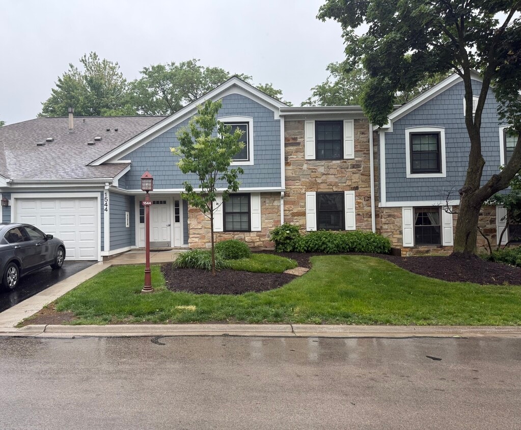 Primary Photo - 1544 Williamsburg Dr
