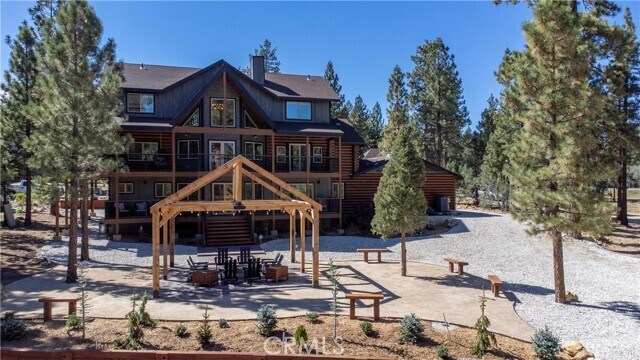 Foto del edificio - 578 Creekside Ln