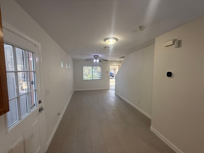 Foto del edificio - 5241 Starter Ave