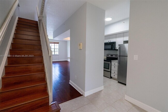 Building Photo - 745 SW 148th Ave