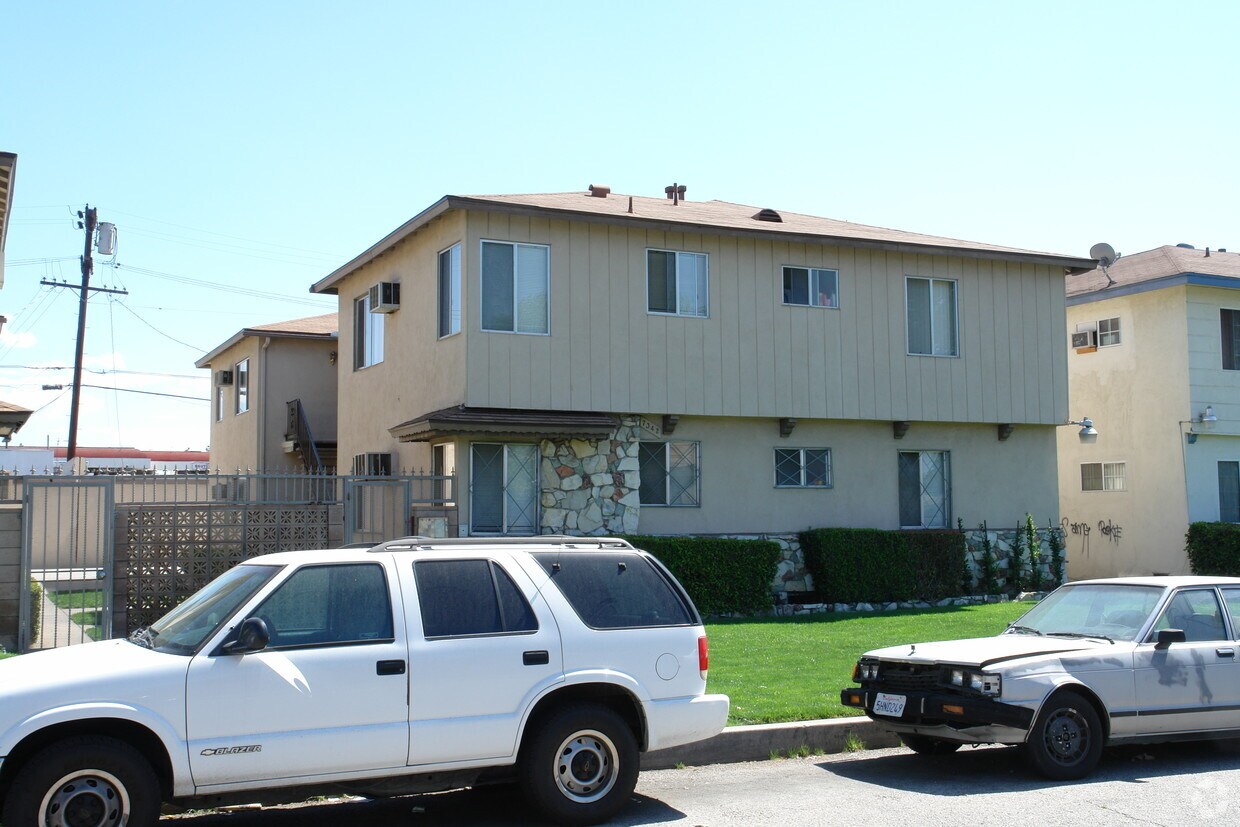 Primary Photo - 7342 Vista Del Monte Ave