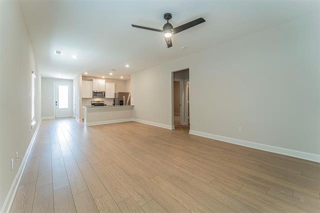 Foto del edificio - 1204 Witherspoon Ln
