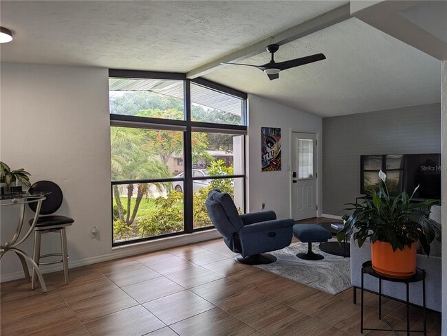 Building Photo - 2708 Lench Pl